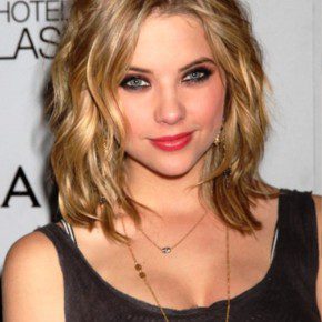 Ashley Benson Medium Wavy Hairstyle With Layers