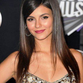 Beautiful Straight Hairstyles For Long Hair