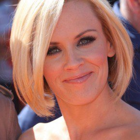 Bob Hairstyles For Round Face 2012