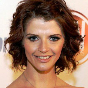 Brown Short Wavy Hairstyles For Prom