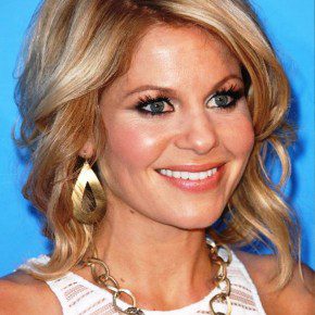 Celebrity Medium Wavy Hairstyles 2