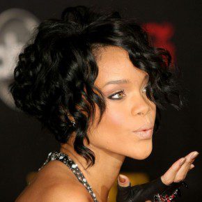 Curly Hairstyles Rihanna