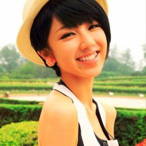 Cute Short Hairstyle With Hat