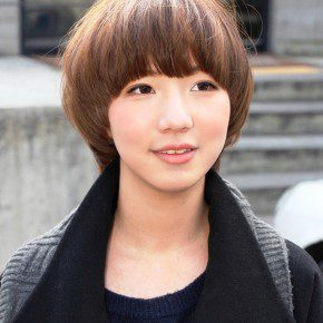 Cute Short Japanese Bob Hairstyle For Girls