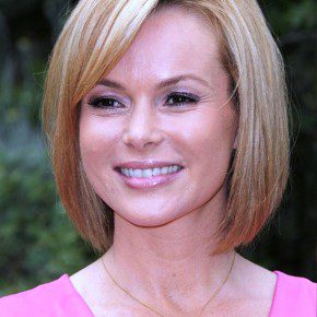 Cute Short Straight Bob Hairstyle