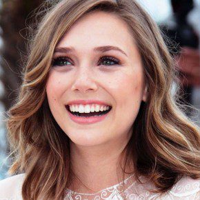 Elizabeth Olsen Medium Wavy Hairstyles