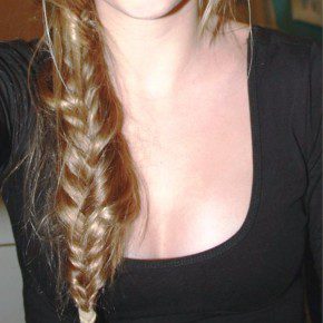 Girls Casual Messy Fishtail Braid Hairstyle