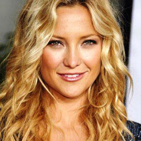 Gorgeous Wavy Hairstyles For Long Hair