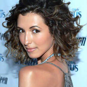 India De Beaufort Short Curly Ombre Hair