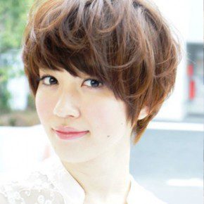 Japanese Short Hairstyle For Summer