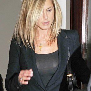 Jennifer Aniston Medium Hairstyle