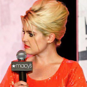 Kelly Osbourne Stylish Blonde Messy Updo Hairstyle