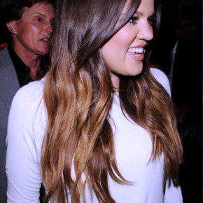 Khloe Kardashian Sexy Long Wavy Hairstyle