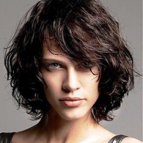 Layered Curly Bob Hairstyle