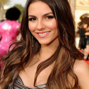 Medium Hair Hairstyles For Girls