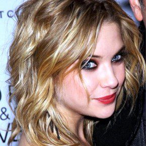 Medium Hairstyles By Ashley Benson