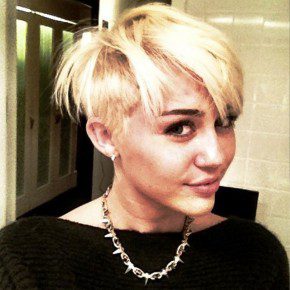 Miley Cyrus Short Blonde Haircut