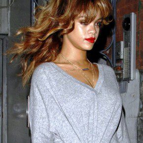 Rihanna Long Wavy Hairstyles