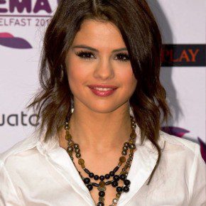 Selena Gomez Bob Hairstyles