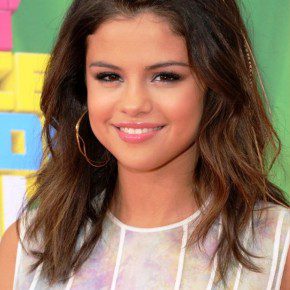 Selena Gomez Medium Length Straight Hairstyle