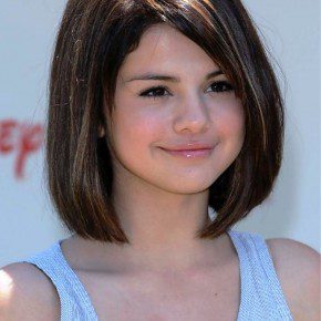 Selena Gomez Short Hair Styles