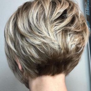 Short Layered Bob Hairstyles