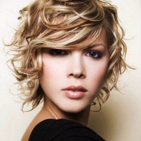 Short Messy Wavy Hairstyles