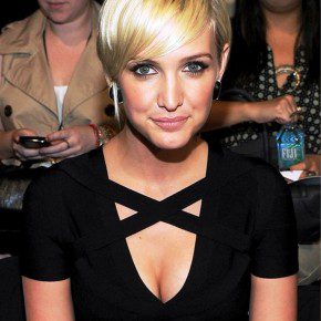 Short Sleek Blonde Hairstyle