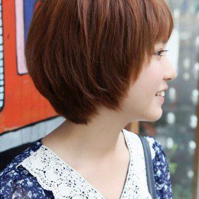 Side View Of Cute Short Korean Bob Hairstyle