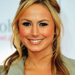 Stacy Keibler Casual Long Hairstyle With Loose Curls