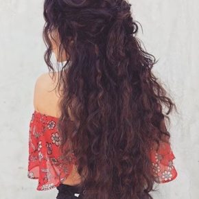 curly long hairstyles